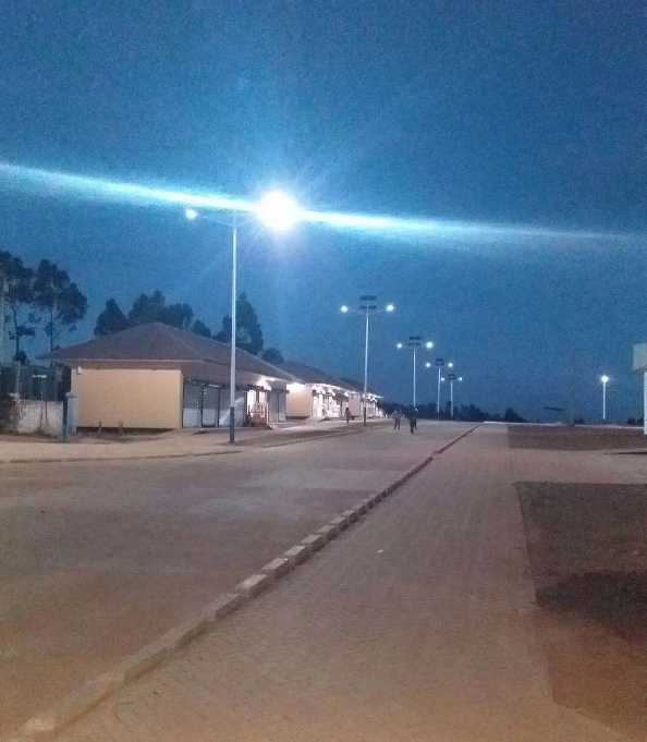 前锋区非洲科特迪瓦太阳能路灯工程